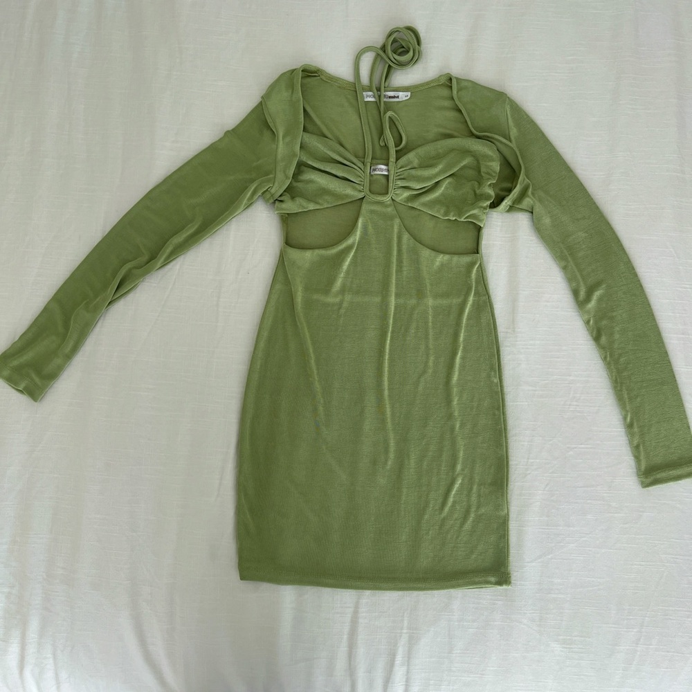 Verge Girl - slinky green y2k dress 🥑